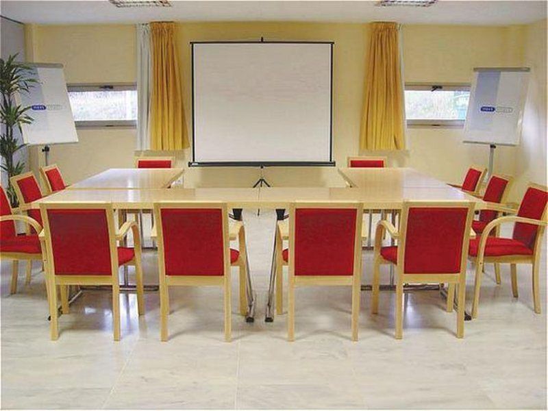 Hotel Express Barcelona - Montmelo By Ihg