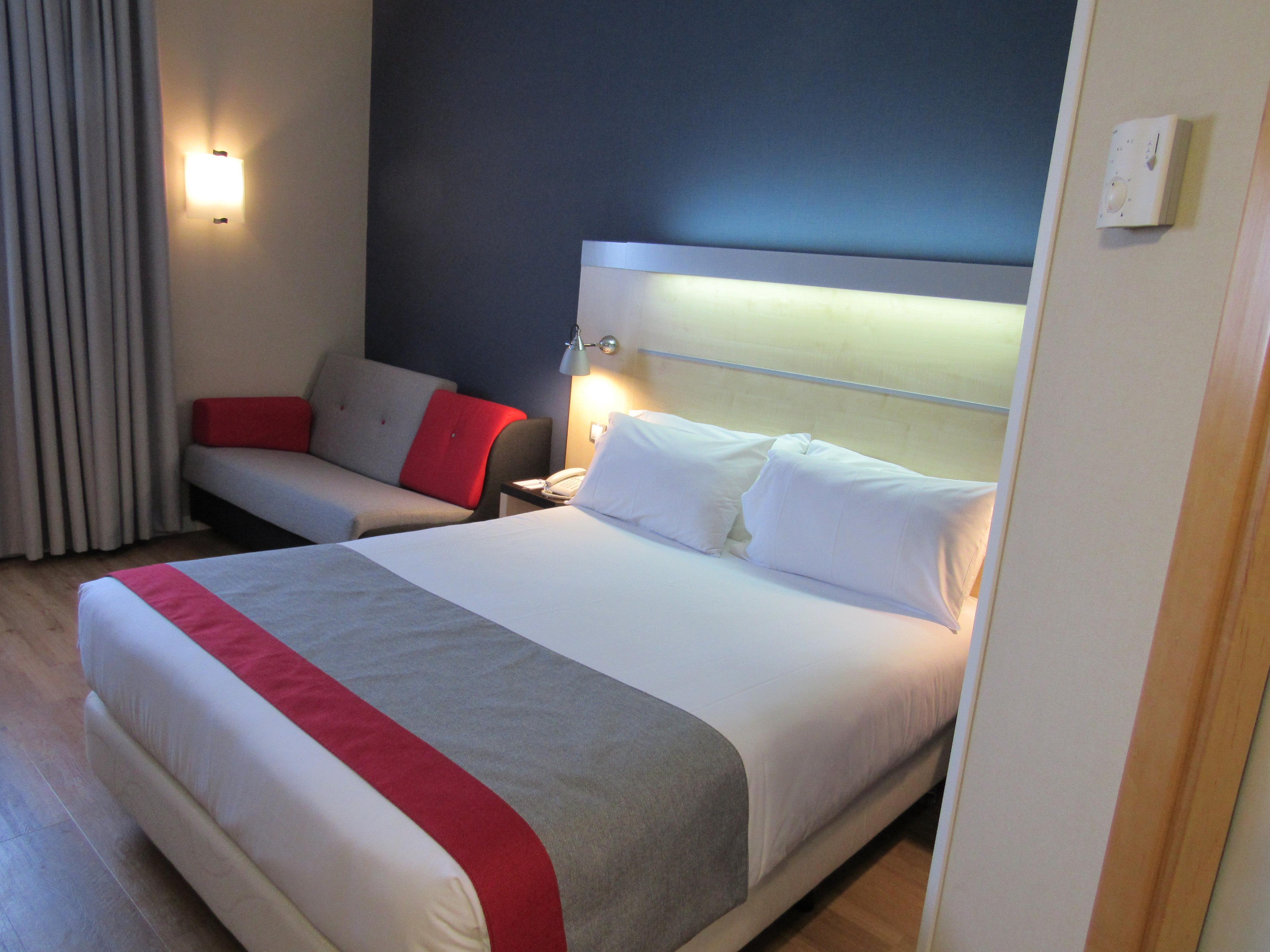 Express Barcelona - Montmelo By Ihg Granollers