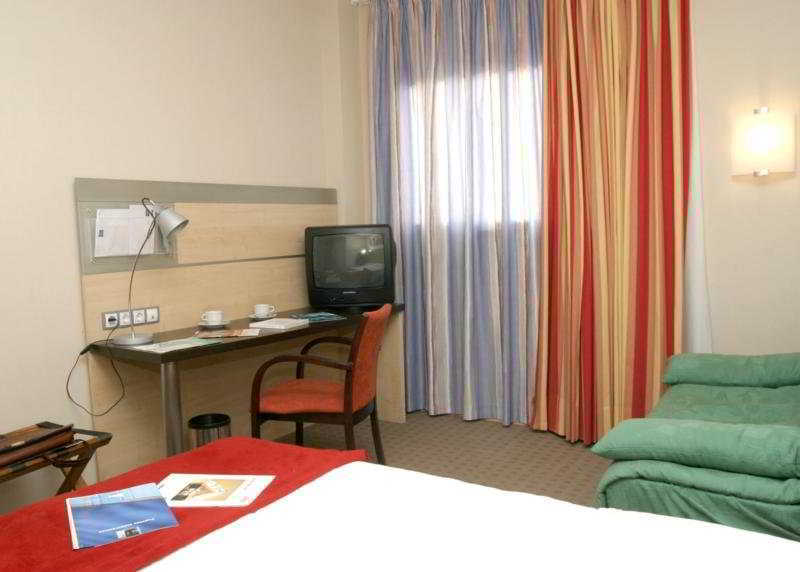 Express Barcelona - Montmelo By Ihg Hotel Granollers