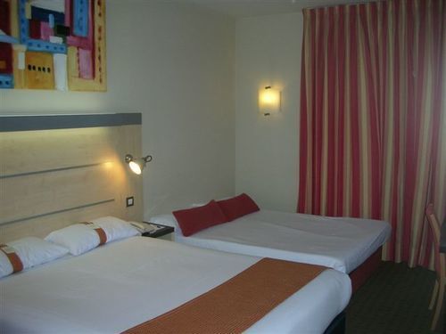 Hotel Express Barcelona - Montmelo By Ihg